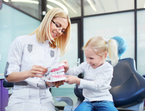 Halloween Dental Tips: Treat Your Teeth Right